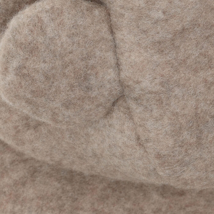 480944_2047_F.jpg